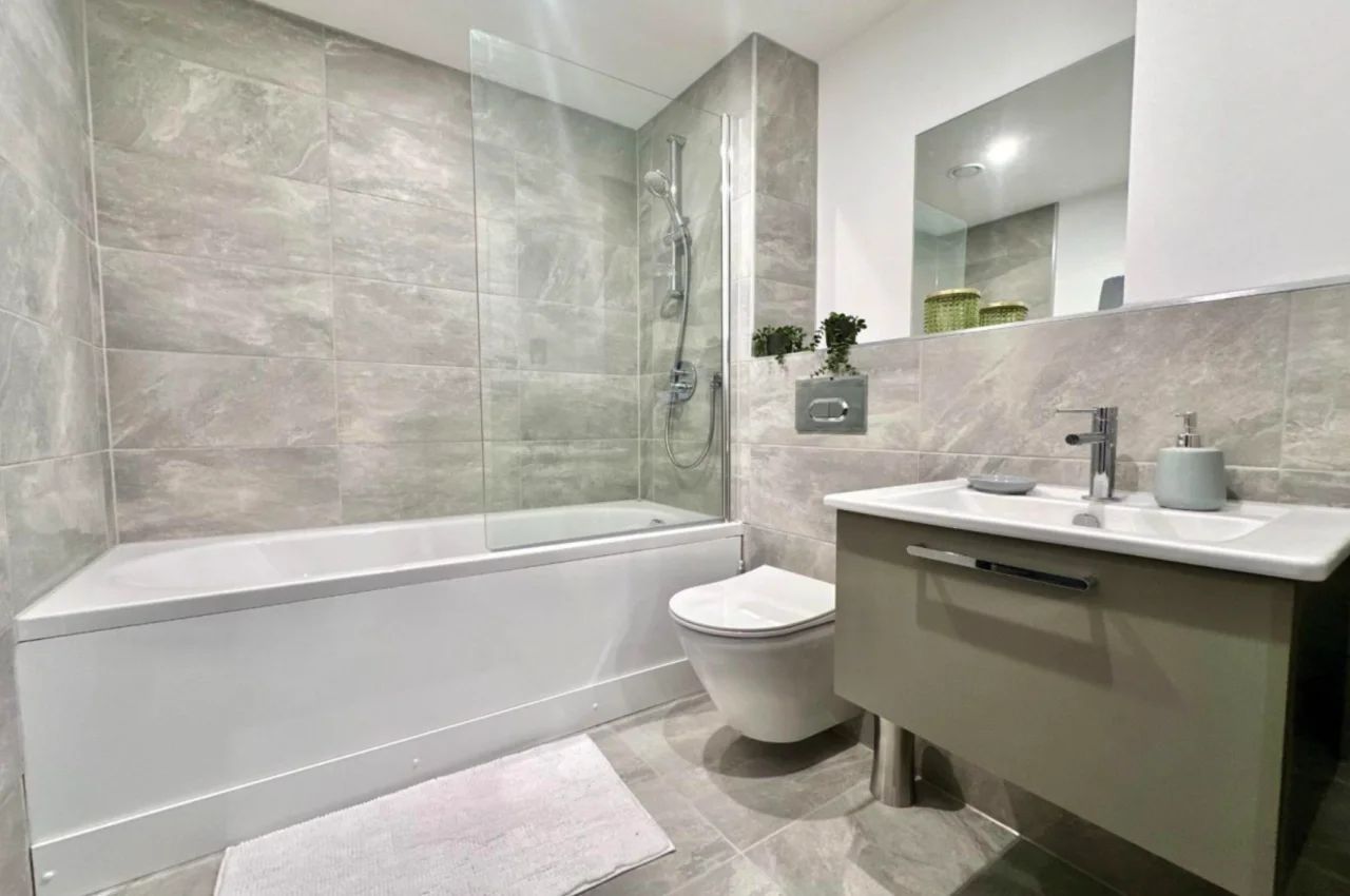 City Gate Bedroom gallery image